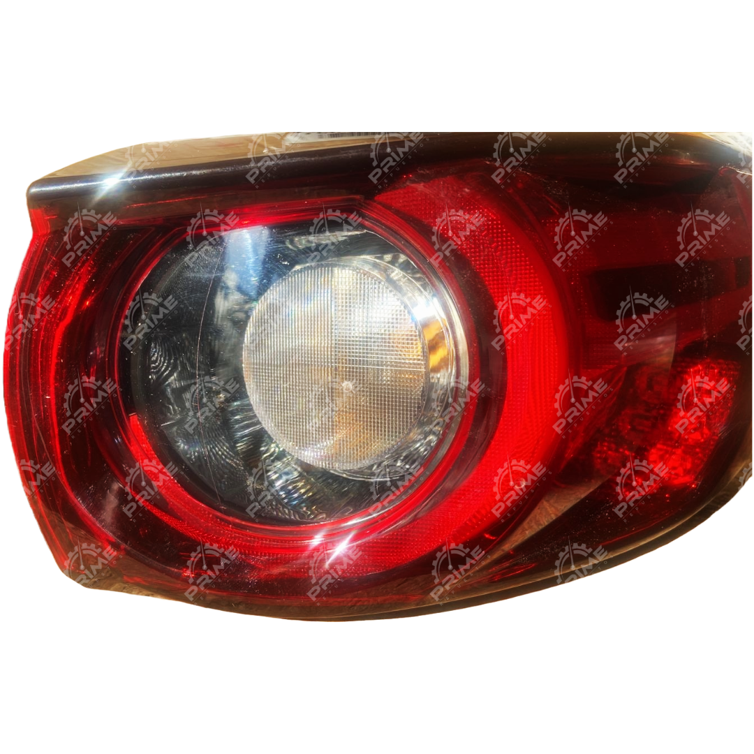 FOCO FAROL TRASERO IZQUIERDO ALTERNATIVO NUEVO MAZDA CX5 2018