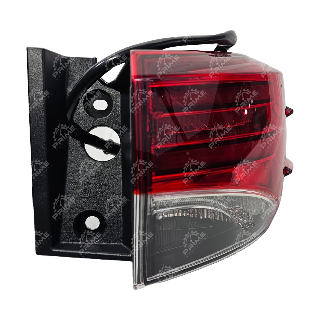 FOCO FAROL TRASERO DERECHO NUEVO TOYOTA FORTUNER 2018 - > - Prime Repuestos